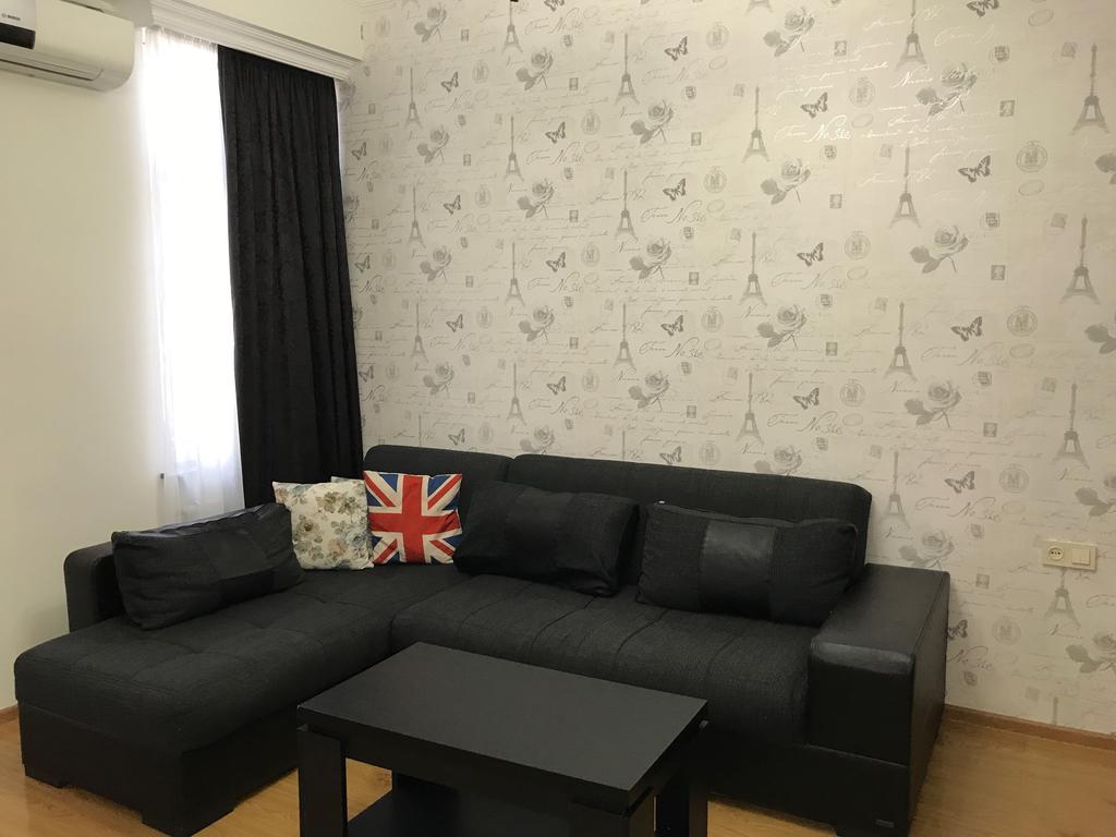 Apartment Like Home Batumi Exterior foto